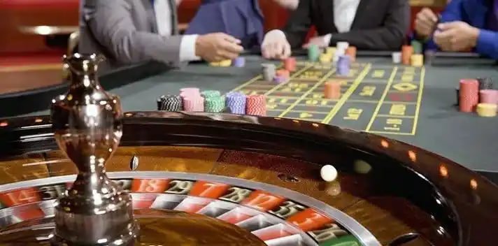 The Great Icescape permainan slot dengan tema es dan kristal biru di platform dutalotre